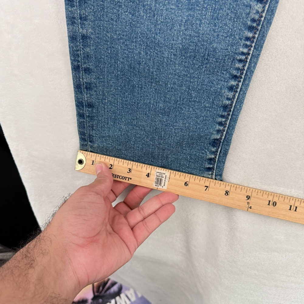 Levis Wedgie Straight Jeans Womens 32 (34x28) Blue Stretch - Picture 8 of 11